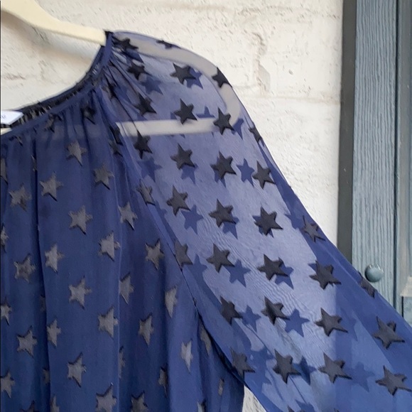 Diane von Furstenberg navy silk peasant blouse - Picture 3 of 13